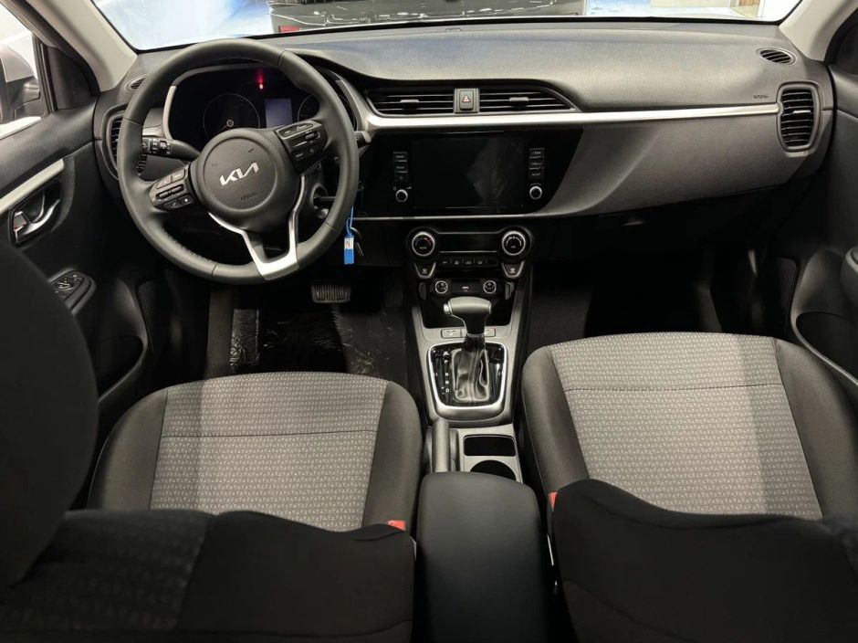 Solaris KRX Prestige 1.6 АКПП, 2024 фото 6