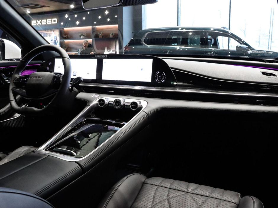 EXEED RX Flagship 2.0 АКПП, 2024 фото 6