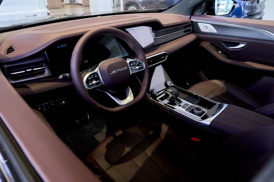 JETOUR X90 Plus Luxury 2.0 РКПП, 2024 фото 8