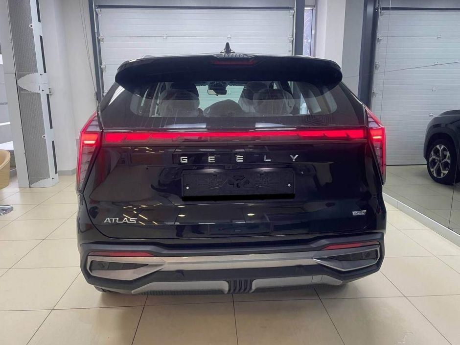 Geely Atlas Flagship 2.0 АКПП, 2024 фото 3