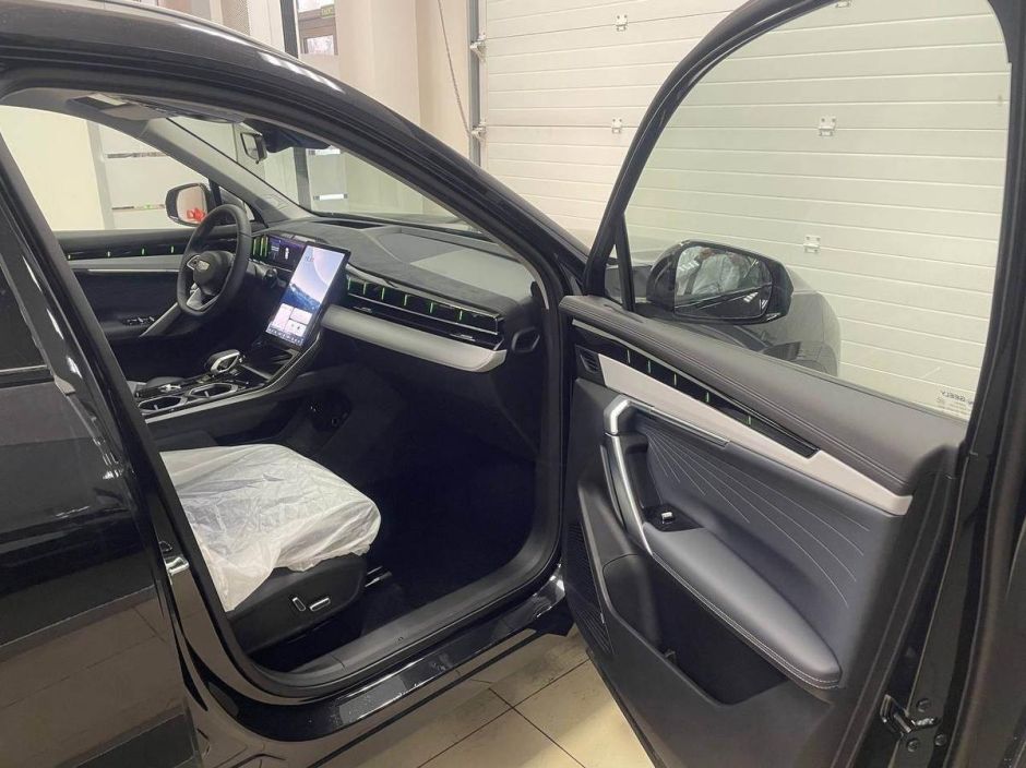 Geely Atlas Flagship 2.0 АКПП, 2024 фото 7