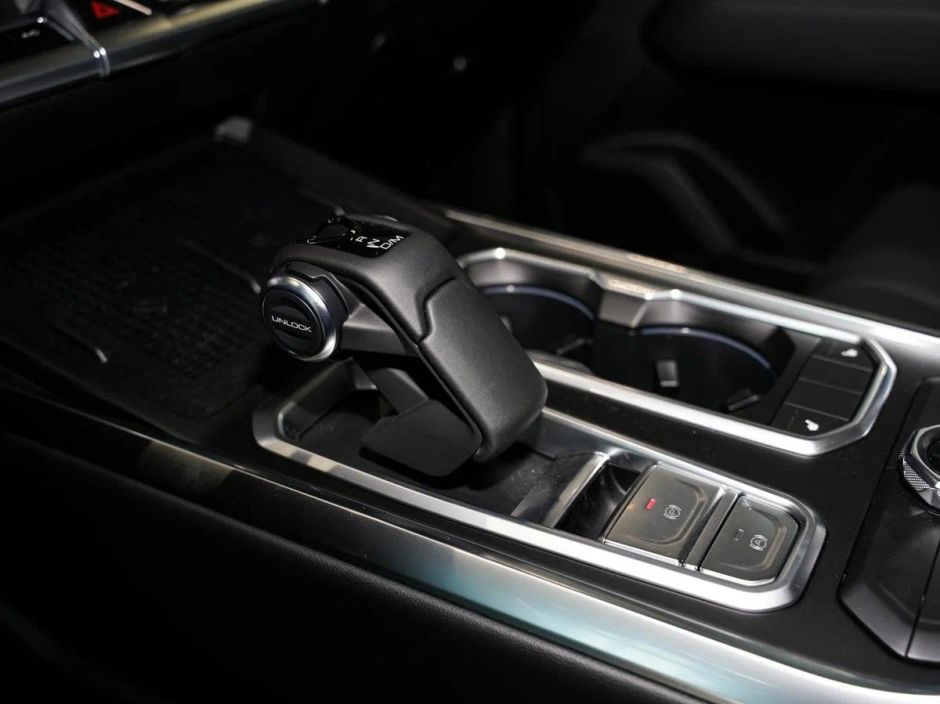 Tank 400 Super 2.0 АКПП, 2024 фото 21