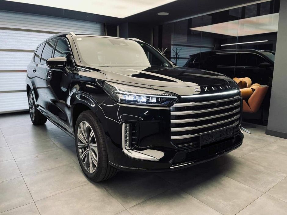 EXEED VX President 6 мест 2.0 АКПП, 2024 фото 2