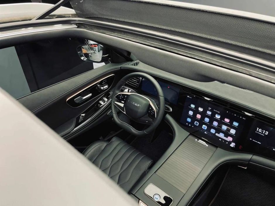 EXEED VX President 6 мест 2.0 АКПП, 2024 фото 6