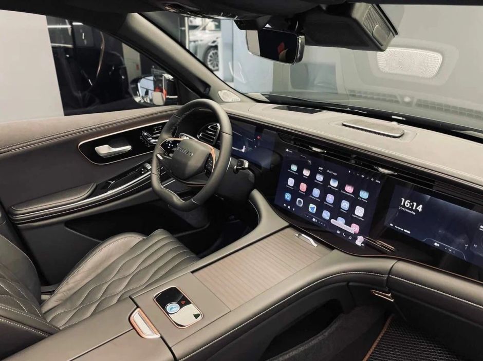 EXEED VX President 6 мест 2.0 АКПП, 2024 фото 7