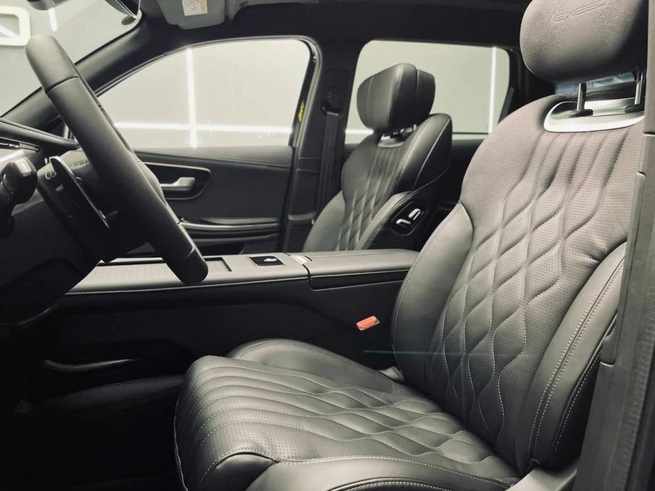 EXEED VX President 6 мест 2.0 АКПП, 2024 фото 13