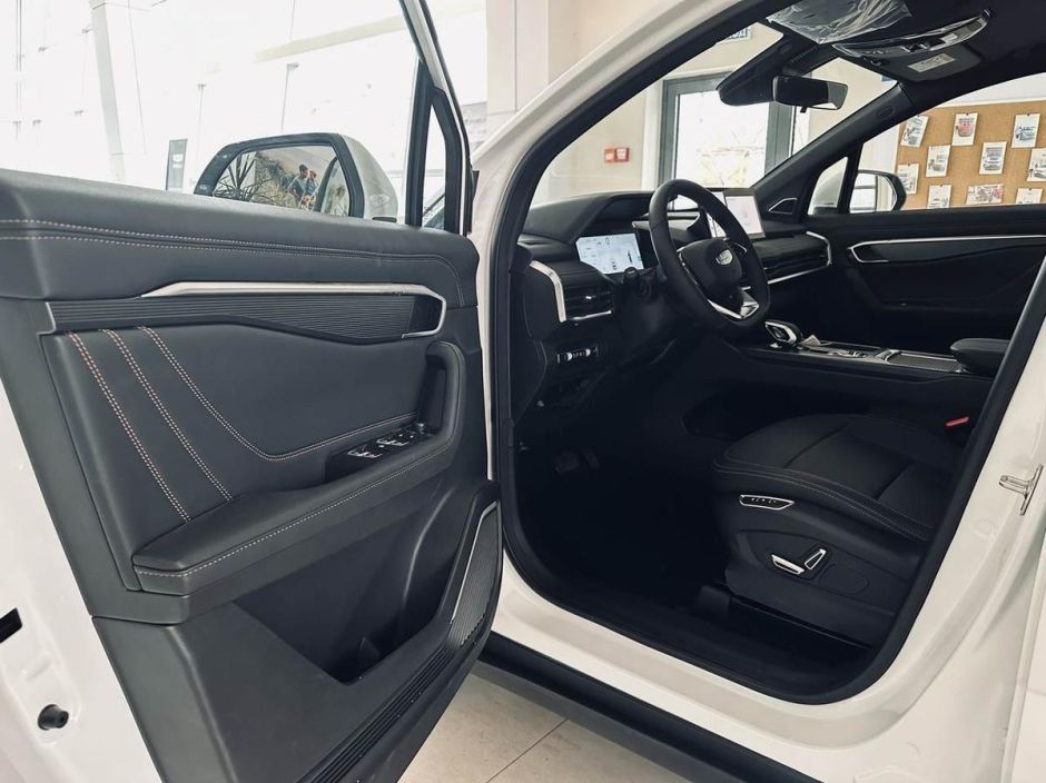 Geely Okavango Luxury 2.0 РКПП, 2024 фото 7