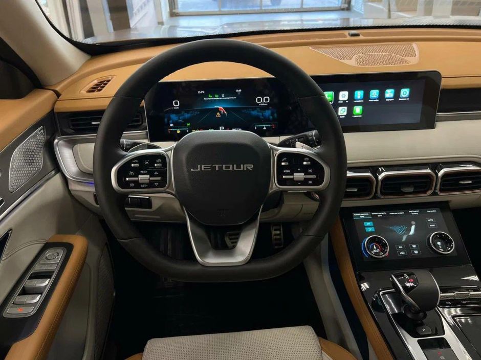 JETOUR X70 Plus Luxury 1.6 РКПП, 2024 фото 7