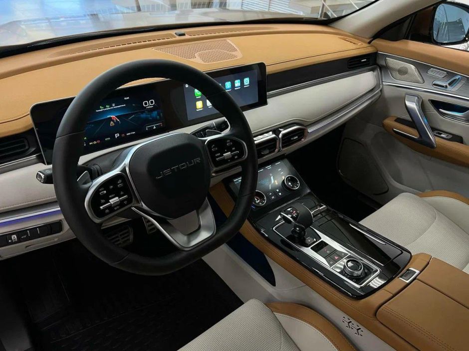 JETOUR X70 Plus Luxury 1.6 РКПП, 2024 фото 8