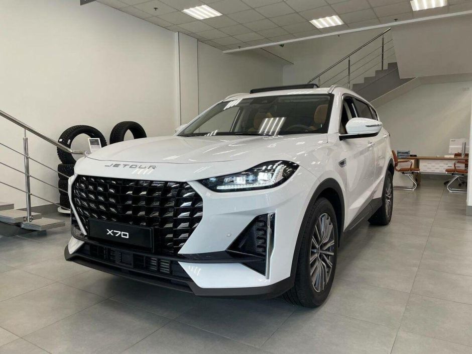 JETOUR X70 Plus Luxury 1.6 РКПП, 2024 фото 1