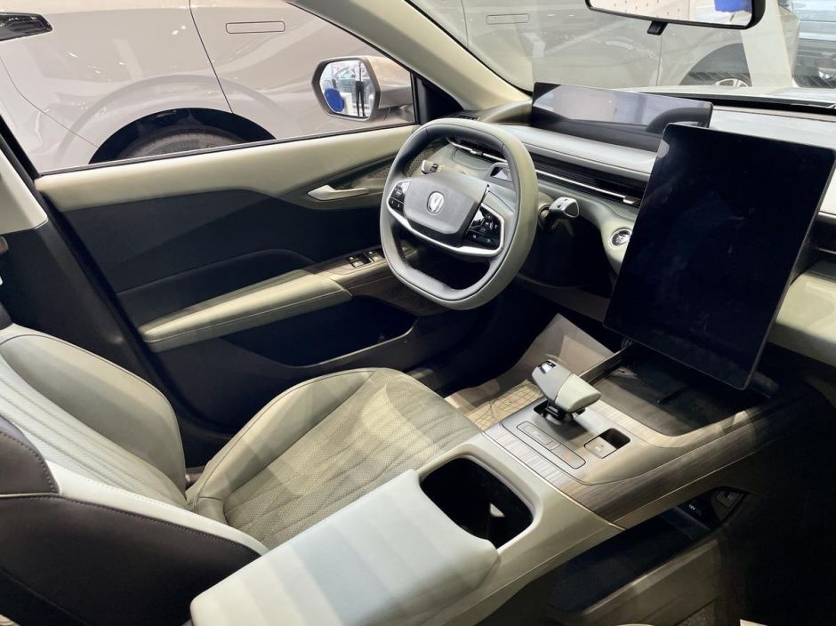 Changan Lamore 1.5T - 7 DCT (Tech) 1.5 РКПП, 2024 фото 7