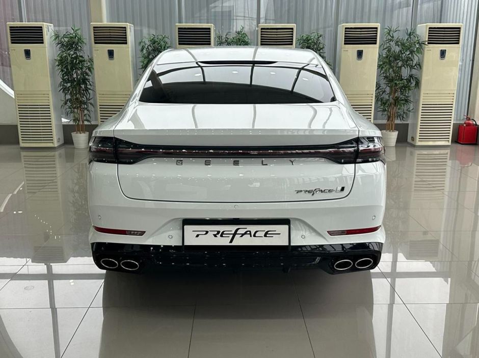 Geely Preface Luxury 2.0 РКПП, 2024 фото 4