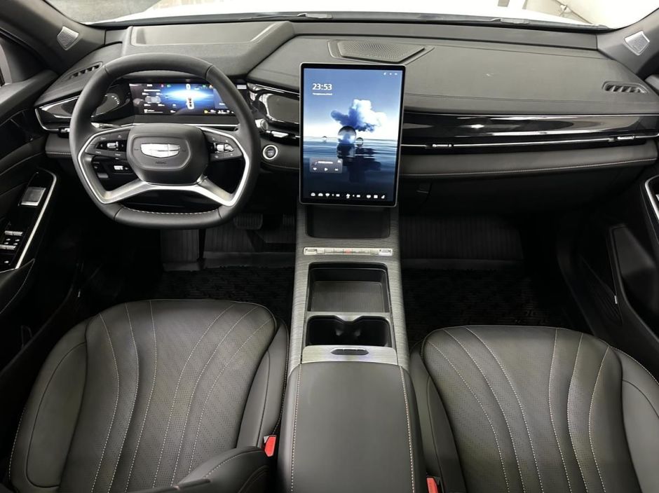 Geely Preface Luxury 2.0 РКПП, 2024 фото 8