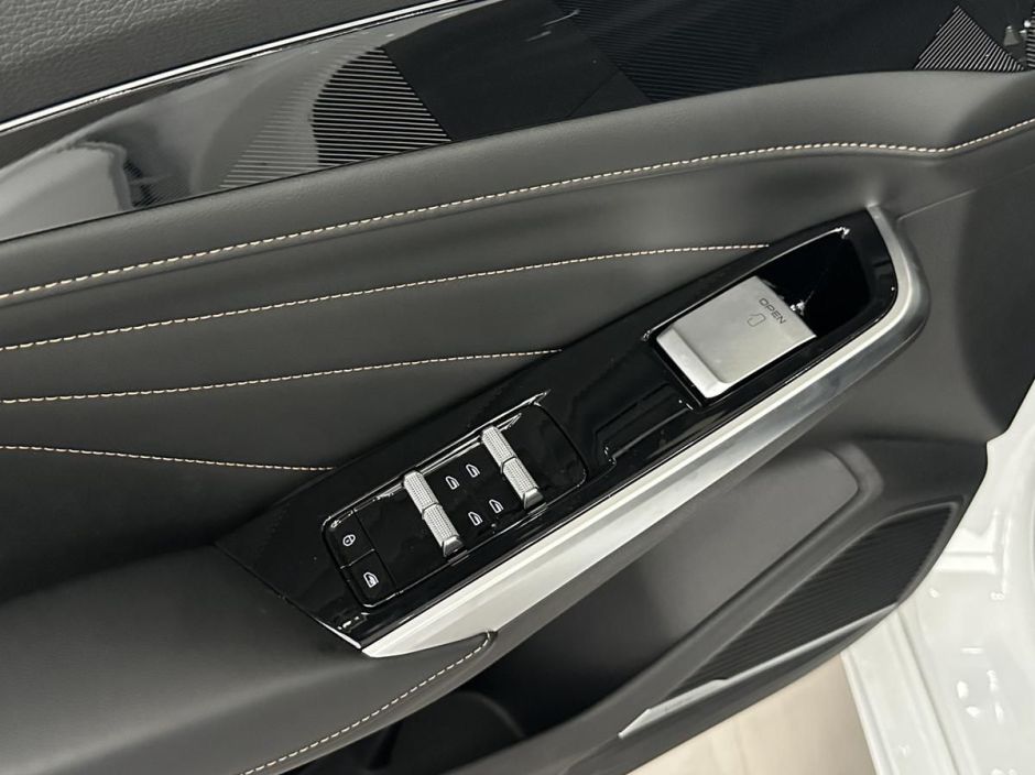 Geely Preface Luxury 2.0 РКПП, 2024 фото 11