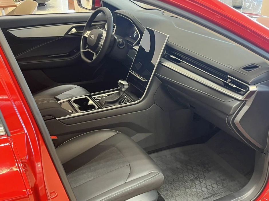 Москвич 6 Бизнес 1.5 CVT, 2024 фото 5