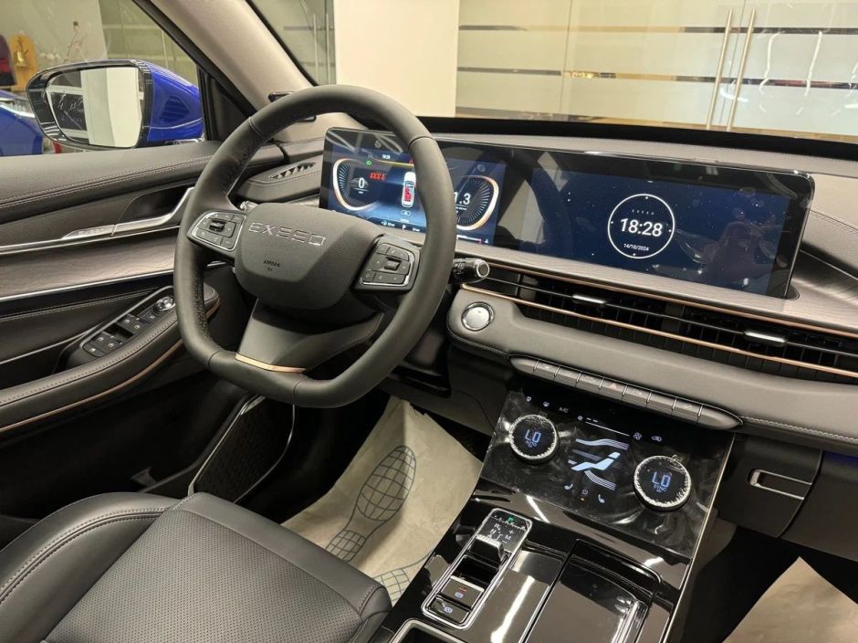 EXEED LX Prestige Plus 1.5 CVT, 2024 фото 5