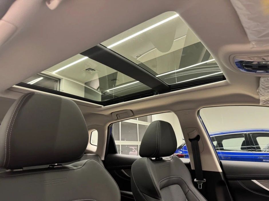 EXEED LX Prestige Plus 1.5 CVT, 2024 фото 6