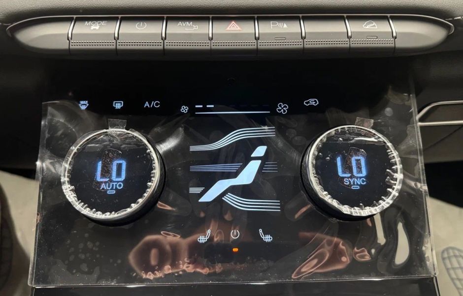 EXEED LX Prestige Plus 1.5 CVT, 2024 фото 7