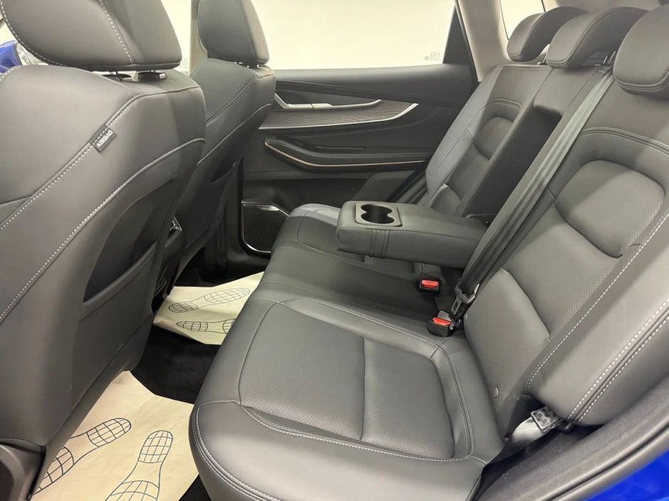 EXEED LX Prestige Plus 1.5 CVT, 2024 фото 13