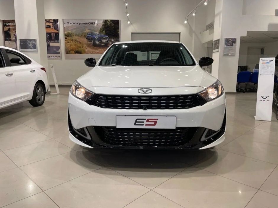 Kaiyi E5 Luxury 1.5 CVT, 2025 фото 2