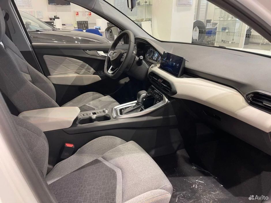 Kaiyi E5 Luxury 1.5 CVT, 2025 фото 5