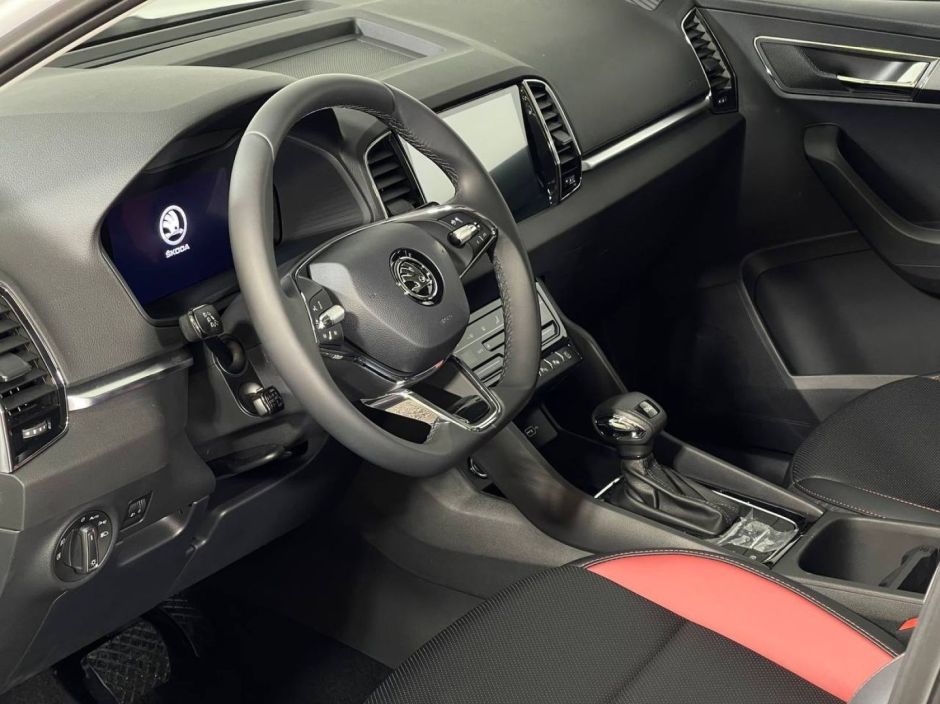 Skoda Karoq Style 1.4 АКПП, 2024 фото 10