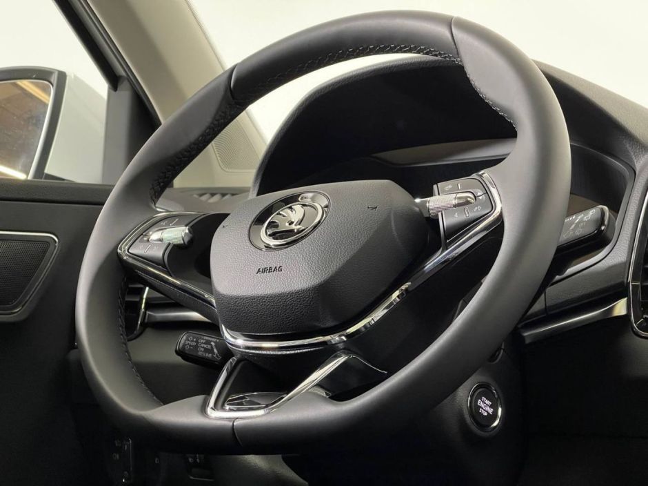 Skoda Karoq Style 1.4 АКПП, 2024 фото 11