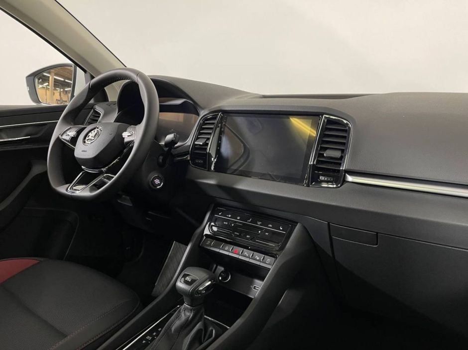 Skoda Karoq Style 1.4 АКПП, 2024 фото 13