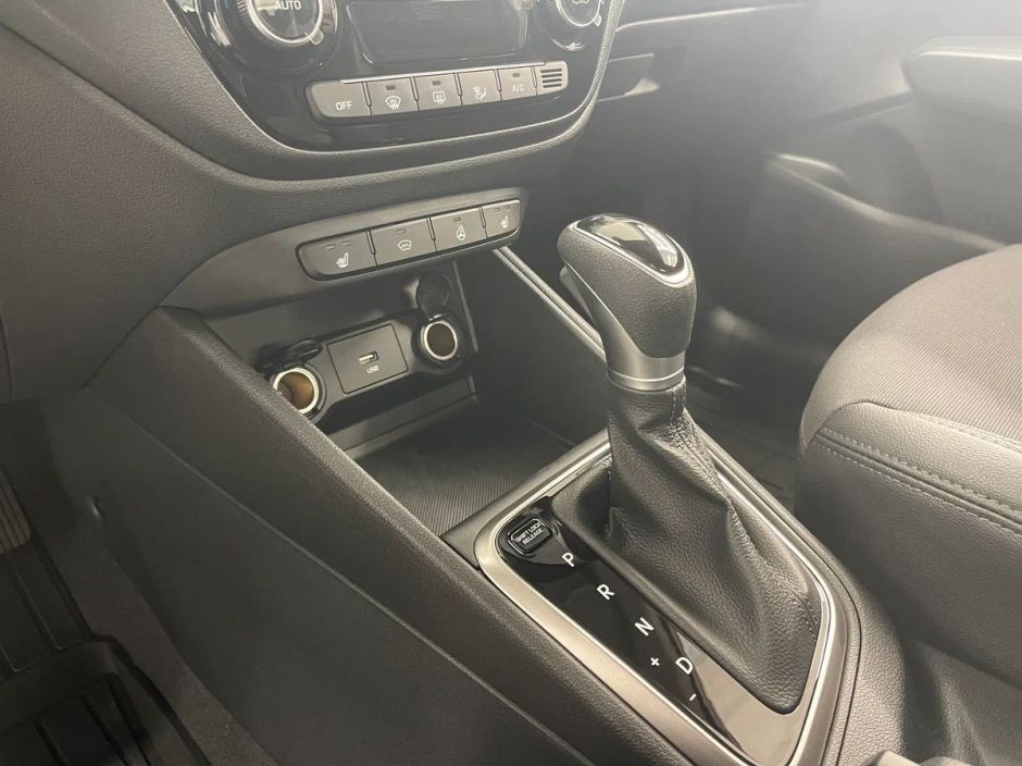 Solaris HS Elegance 1.6 АКПП, 2024 фото 12