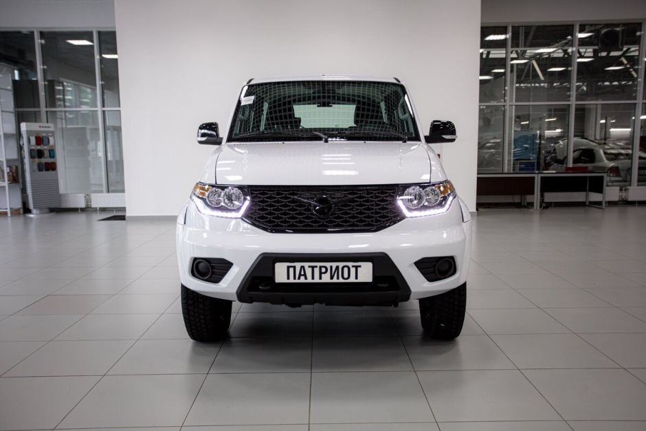 УАЗ Patriot Классик 2.7 МКПП, 2024 фото 2