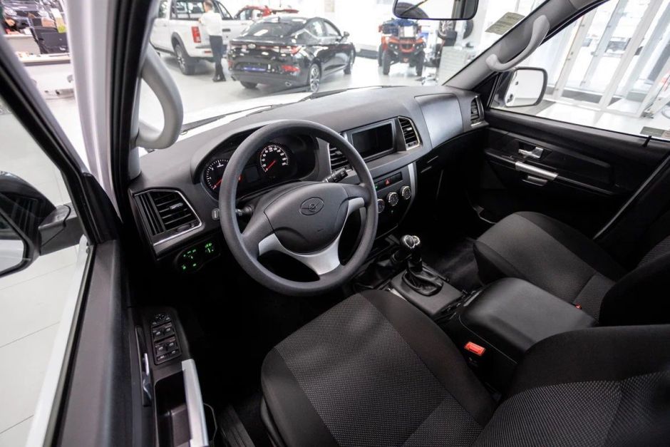 УАЗ Patriot Классик 2.7 МКПП, 2024 фото 4