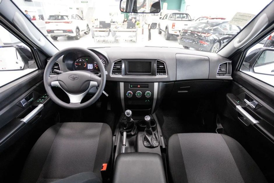 УАЗ Patriot Классик 2.7 МКПП, 2024 фото 6