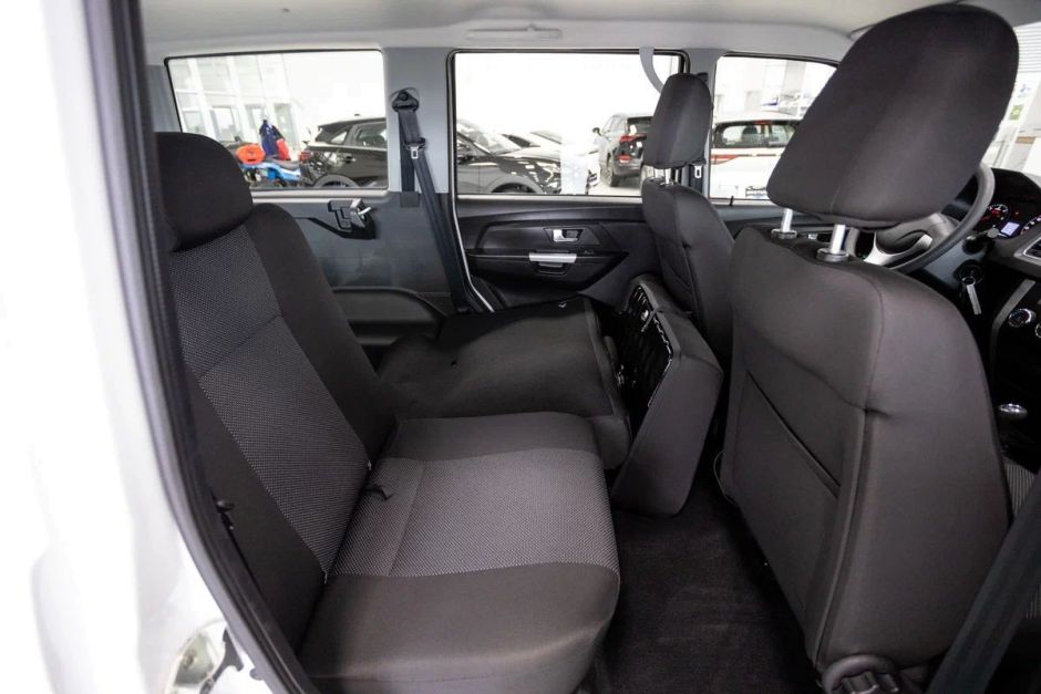 УАЗ Patriot Классик 2.7 МКПП, 2024 фото 9