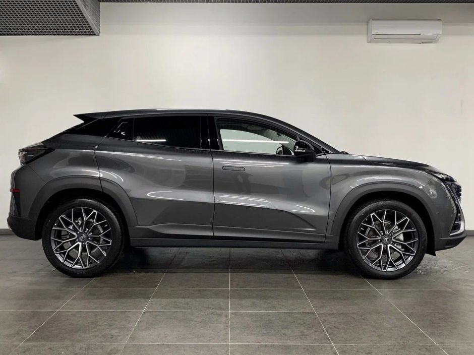 Changan UNI-T Luxe 1.5 РКПП, 2024 фото 5