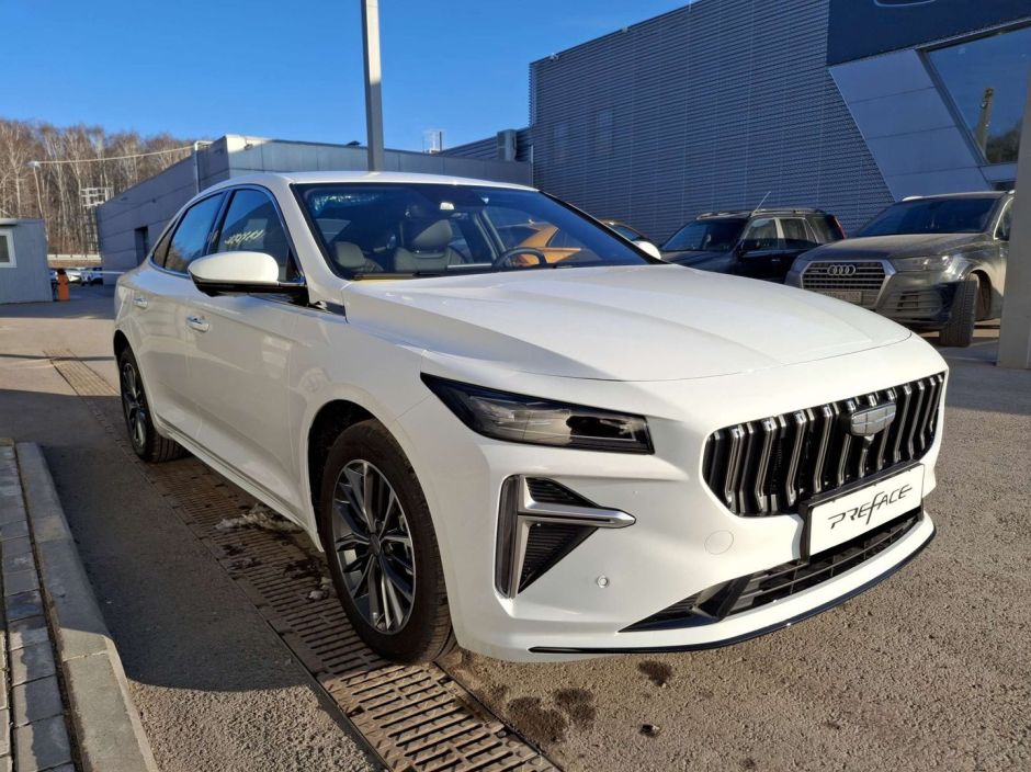 Geely Preface Luxury 2.0 РКПП, 2024 фото 2