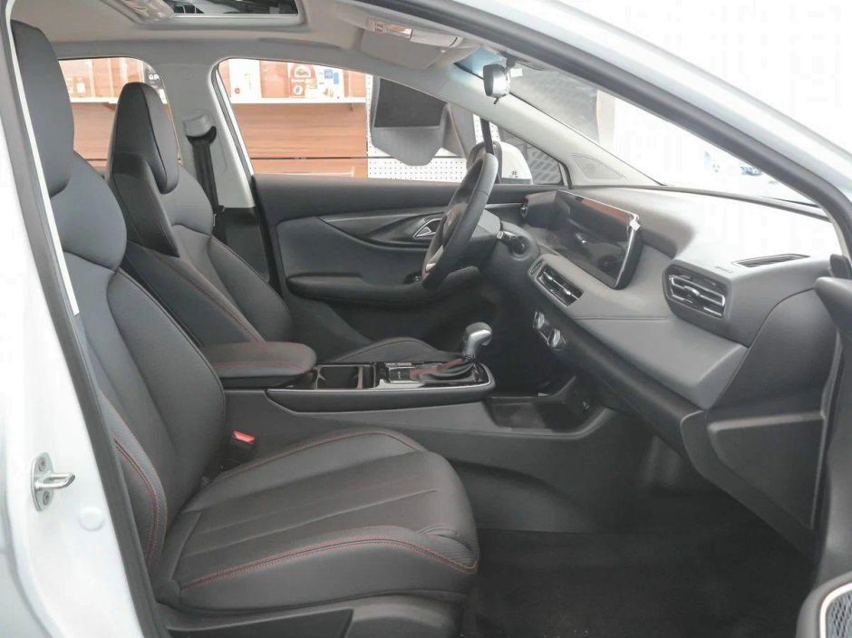 BAIC U5 Plus 1.5 CVT, 2024 фото 17