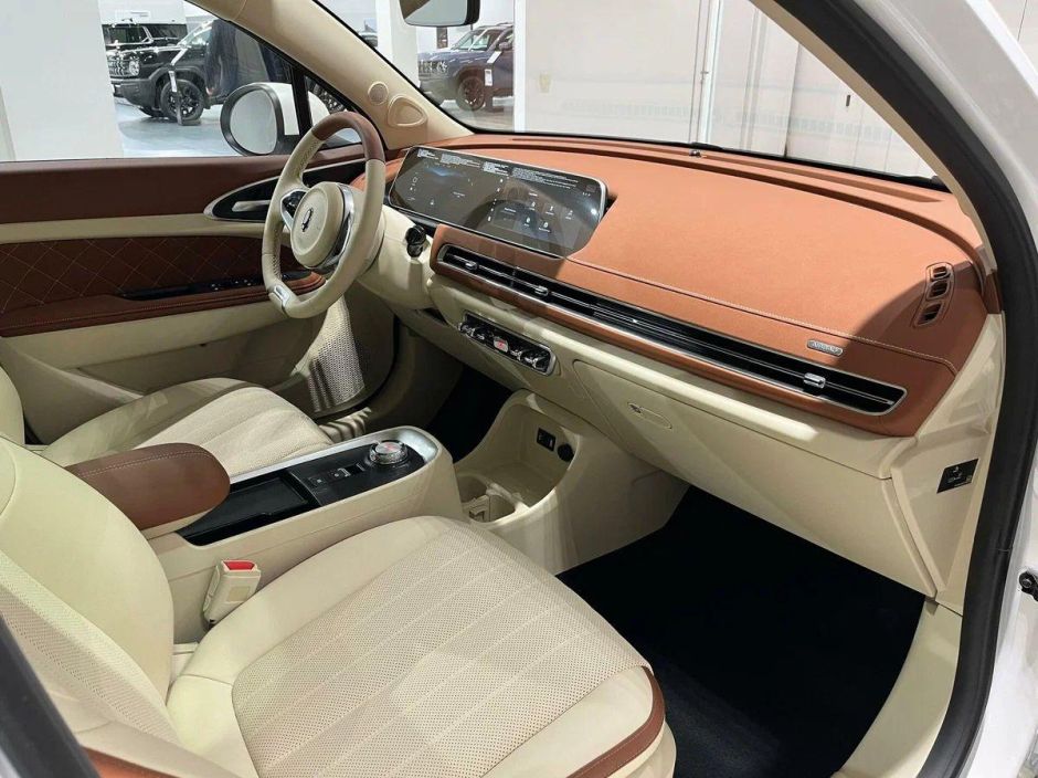 Ora 03 Premium 0.0 АКПП, 2024 фото 5