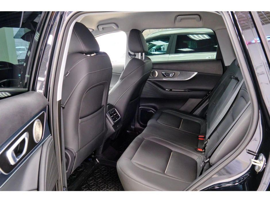 Chery Tiggo 7 Pro Max Active AWD 1.6 РКПП, 2024 фото 8