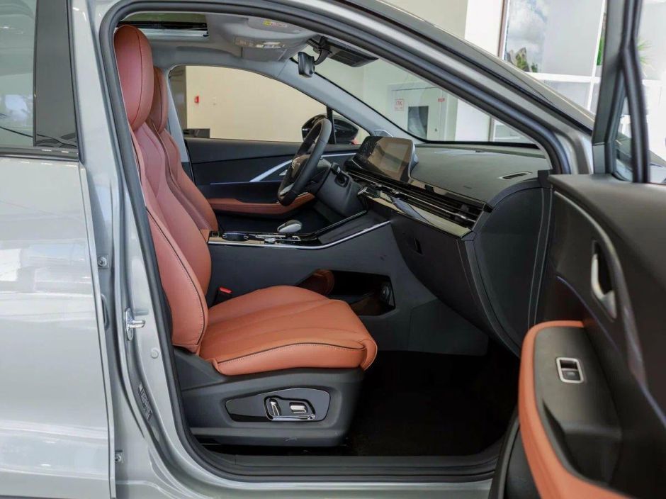 Omoda C5 Supreme 1.6 РКПП, 2024 фото 12