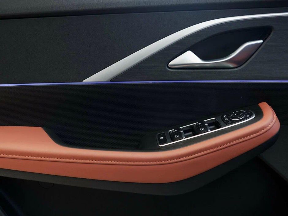 Omoda C5 Supreme 1.6 РКПП, 2024 фото 19