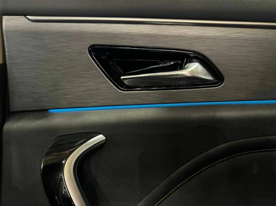 FAW Bestune T77 Luxury (DCT) 1.5 РКПП, 2025 фото 10