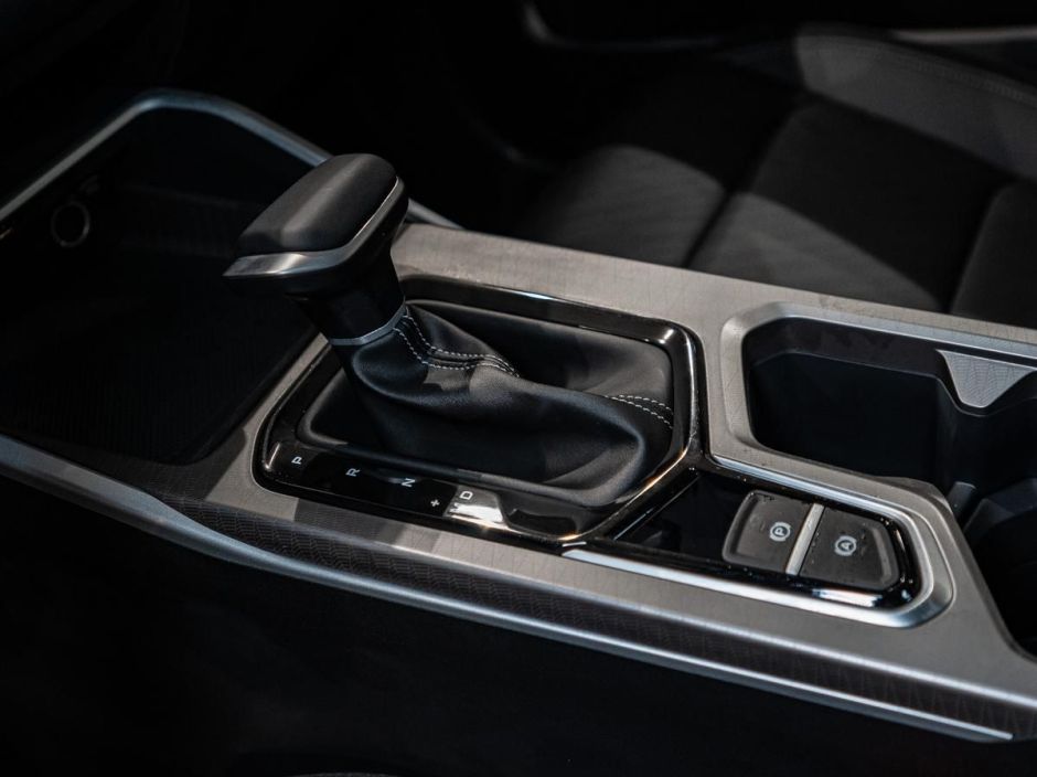 Geely Emgrand Flagship 1.5 АКПП, 2024 фото 10