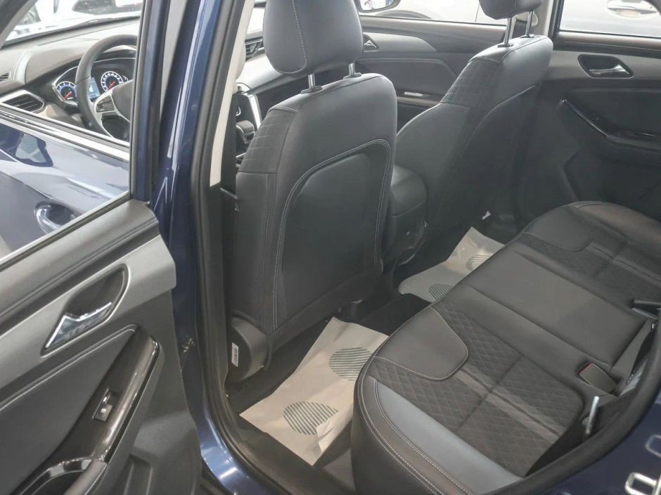 BAIC X35 Luxury 1.5 CVT, 2024 фото 6