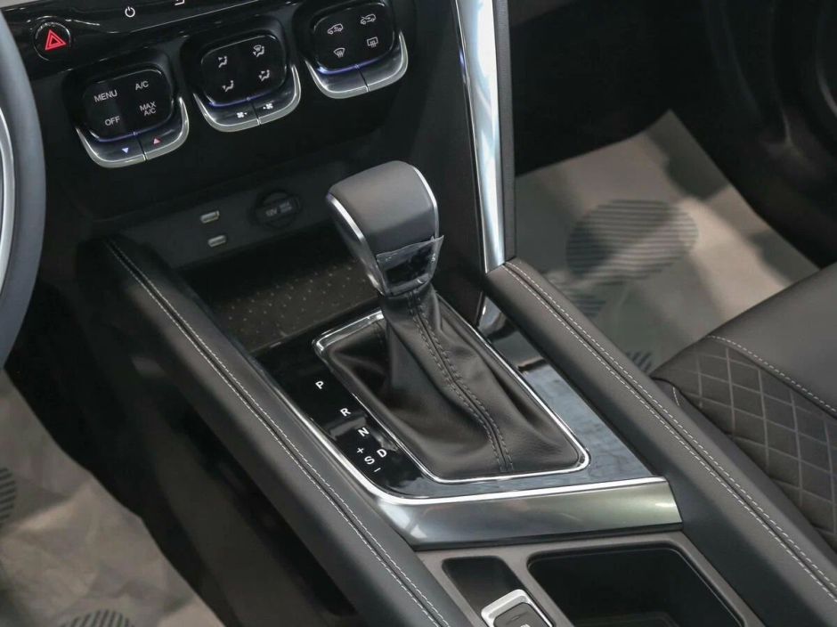 BAIC X35 Luxury 1.5 CVT, 2024 фото 15