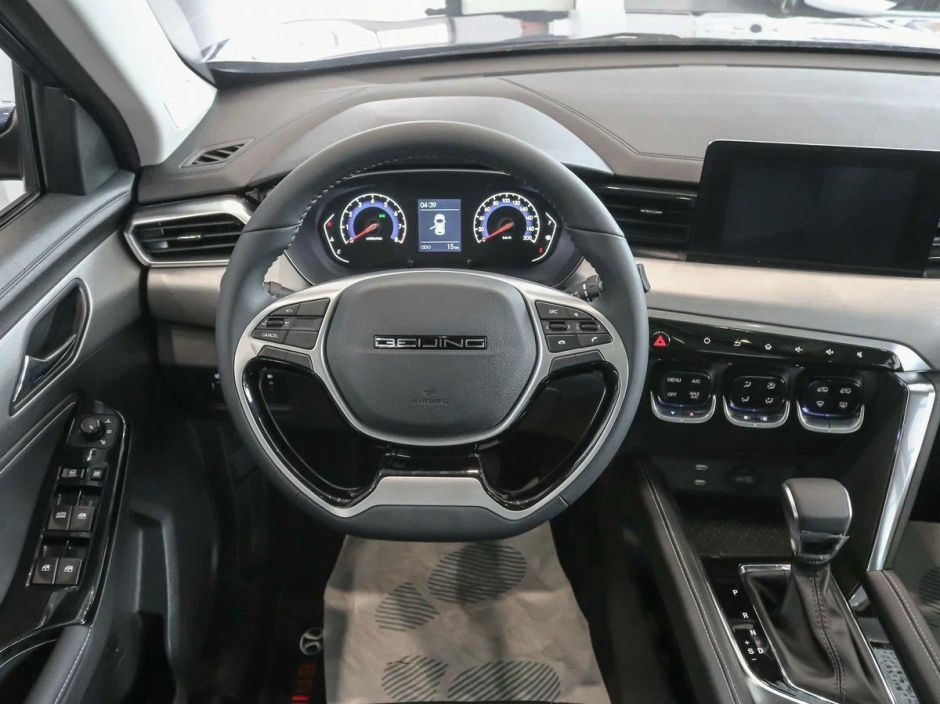 BAIC X35 Luxury 1.5 CVT, 2024 фото 16