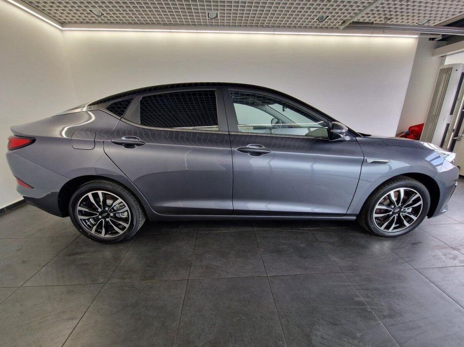 JAC J7 Luxury 1.5 CVT, 2024 фото 4