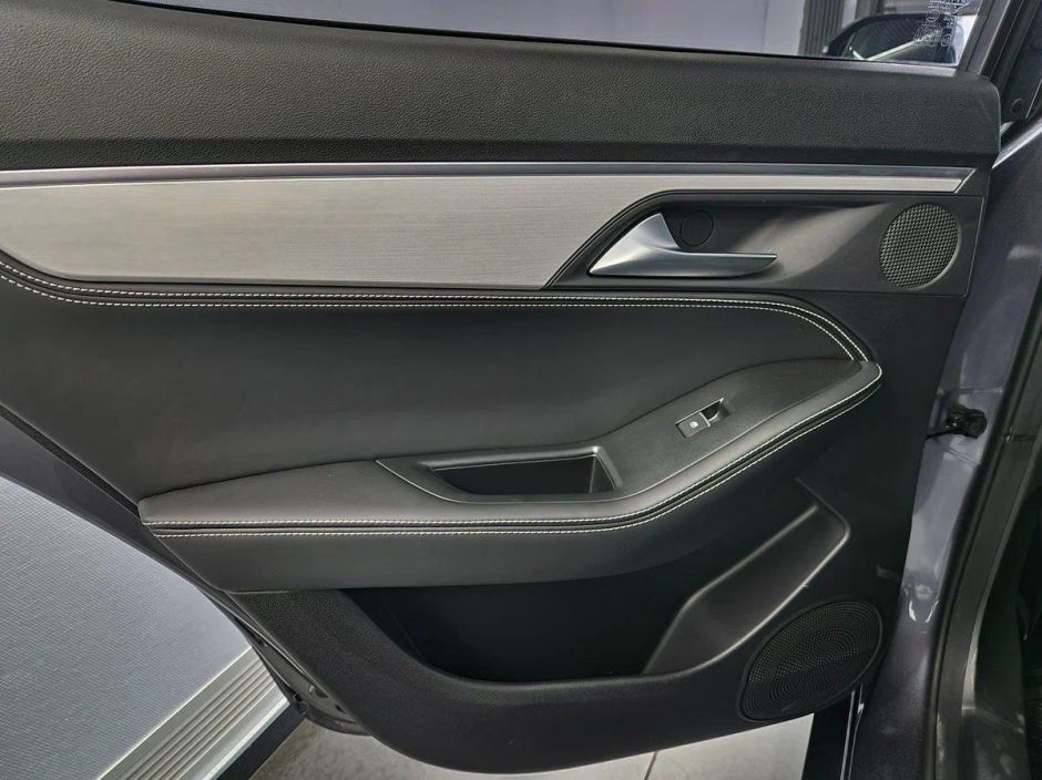 JAC J7 Luxury 1.5 CVT, 2024 фото 16