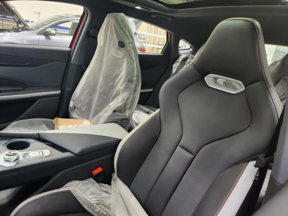 Changan UNI-V DLX 1.5 РКПП, 2024 фото 5