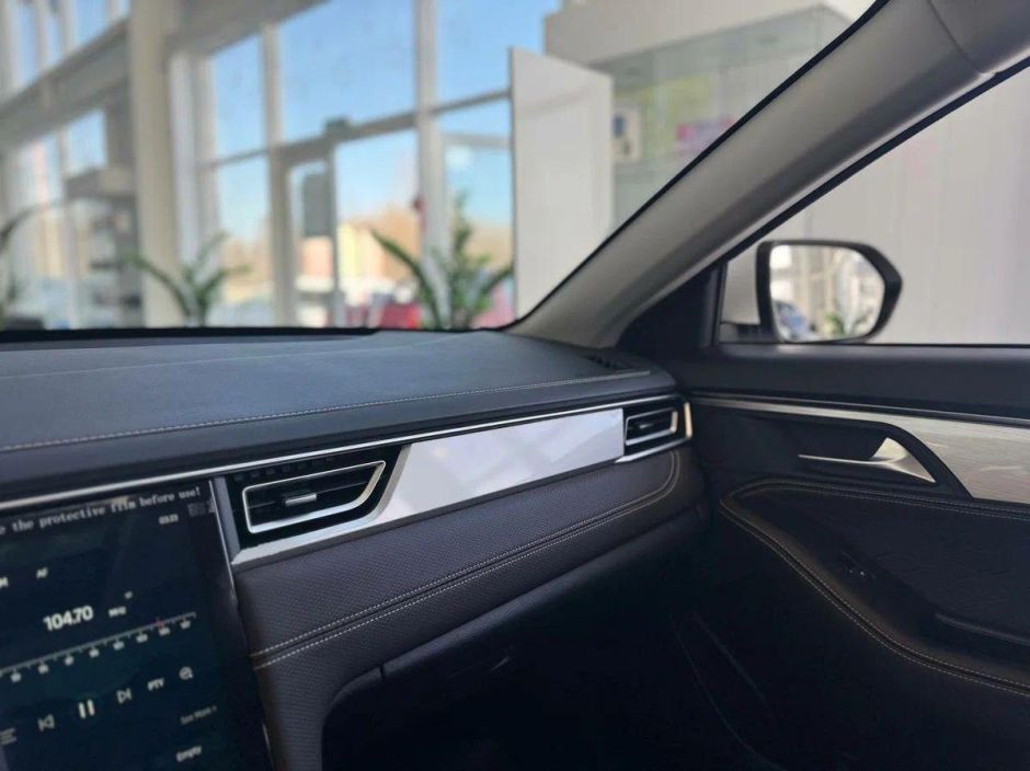 JAC J7 Tech 1.5 CVT, 2024 фото 14