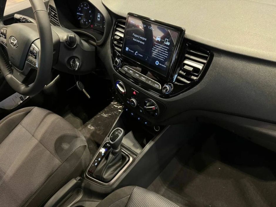 Solaris HS Comfort + Winter 1.6 АКПП, 2024 фото 10